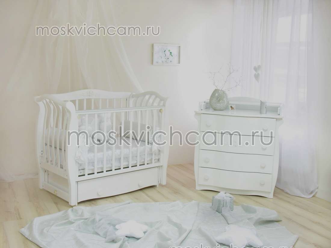 набор кроватка и комод для новорожденных комплект